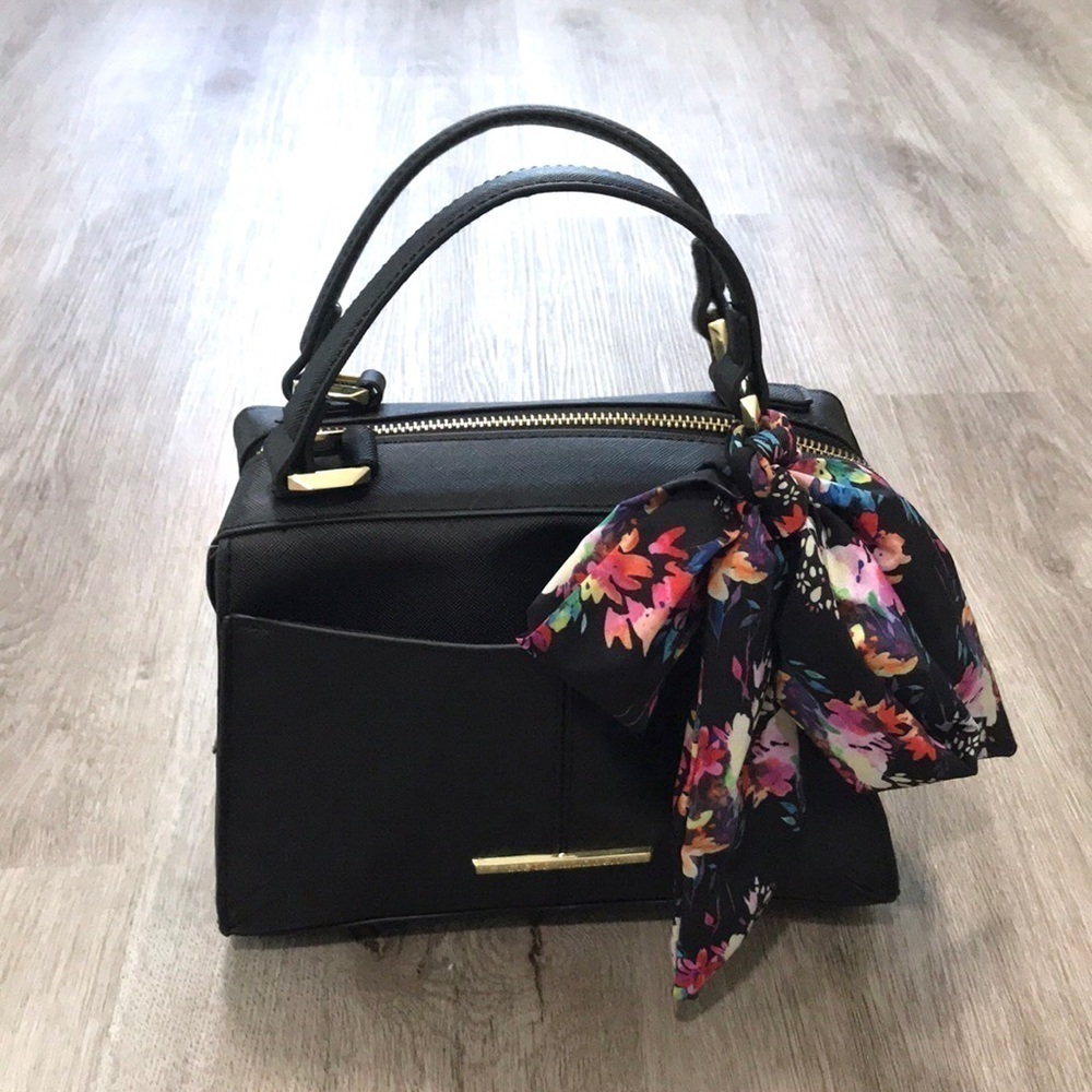 Steve Madden Black Mini Hand Bag Satchel Purse